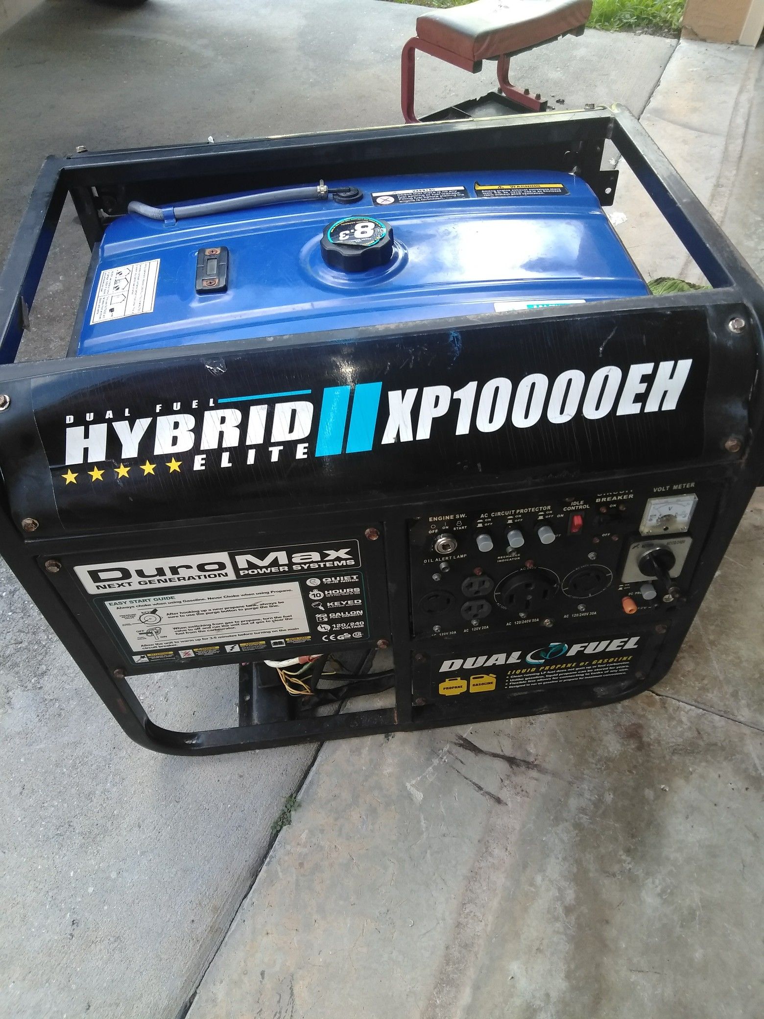 Duromax hybrid xp 10000 eh generator runs for parts puts out electric