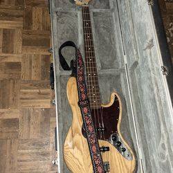 FSR Deluxe Jazz Bass®, Rosewood Fingerboard, Natural