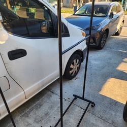 Rolling Clothes Rack / Garment Rack with Wheels