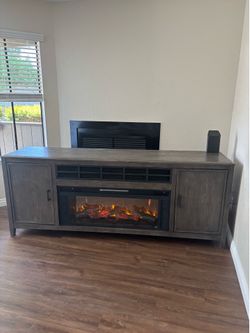 Tv stand  fireplace/ Bluetooth