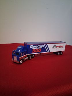 Goody's 500 Martinsville Speedway Diecast Truck