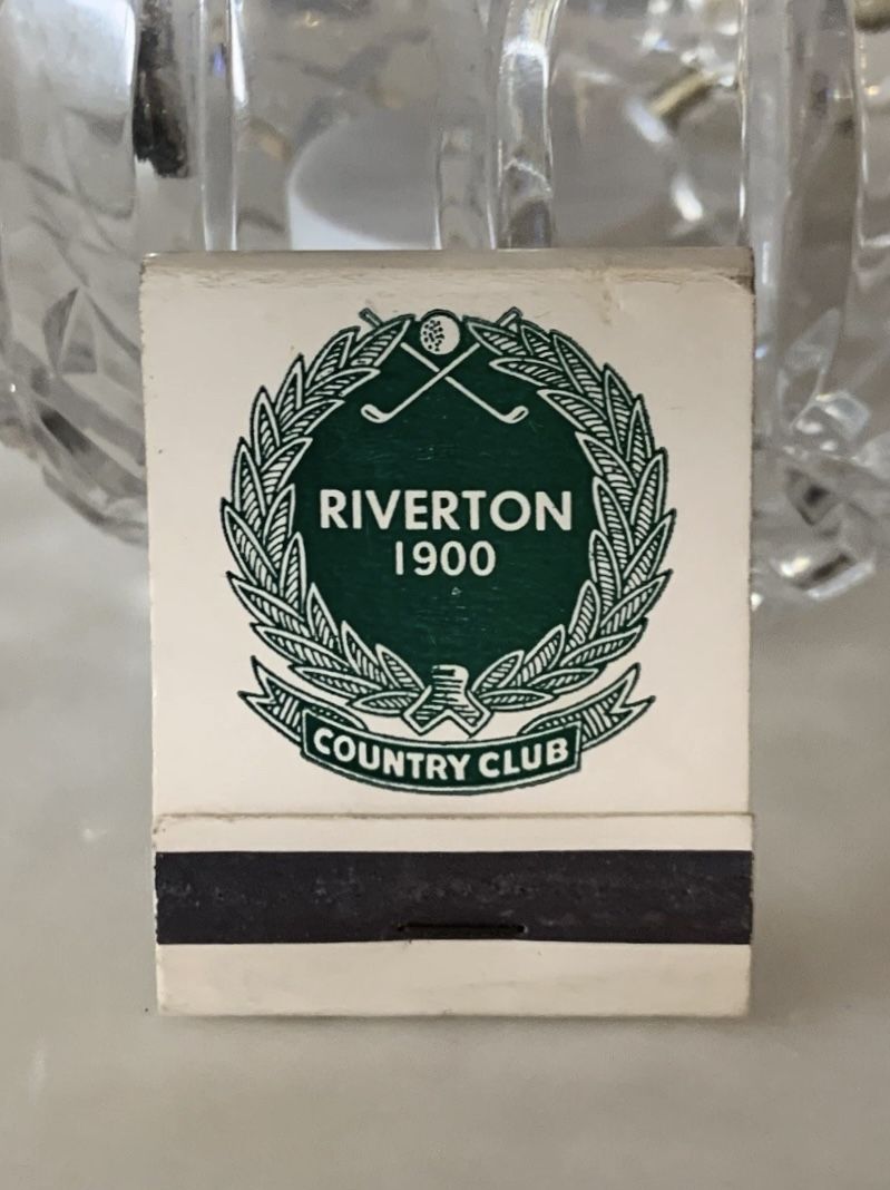 New Jersey ~ The Riverton Country & Golf Club ⛳️ Est 1900 ~ Vintage Matchbook