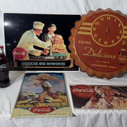 Colección Coca-Cola Decorativa – Carteles, Reloj, Botella y Vaso 