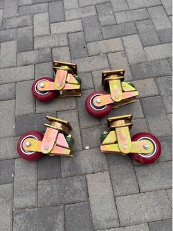 Heavy duty castors
