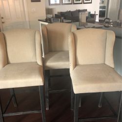 3 Bar stools