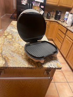 Hamilton Beach White Indoor Electric Grill – Clean & Working
