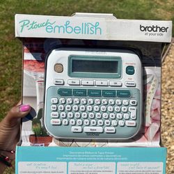 Brother P-touch Embellish label maker