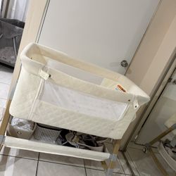 Bassinet 