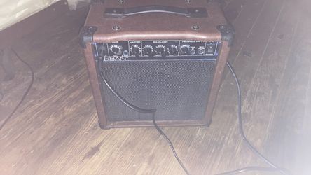 URBAN Small Guitar Practice Amplifier