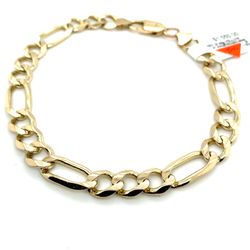14k Gold Bracelet 9” Solid Figaro 8.2mm 19.4grams 82227-1
