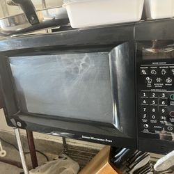 Microwave ❤️ Clean ❤️ Good Condition ❤️ 89103
