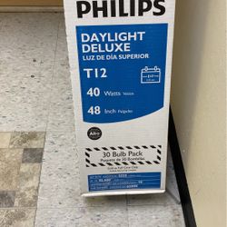 ! REDUCED Philips 40 Watt 48 Inch Lights WOW!!