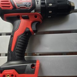 MILWAUKEE M18 HAMMER DRILL 