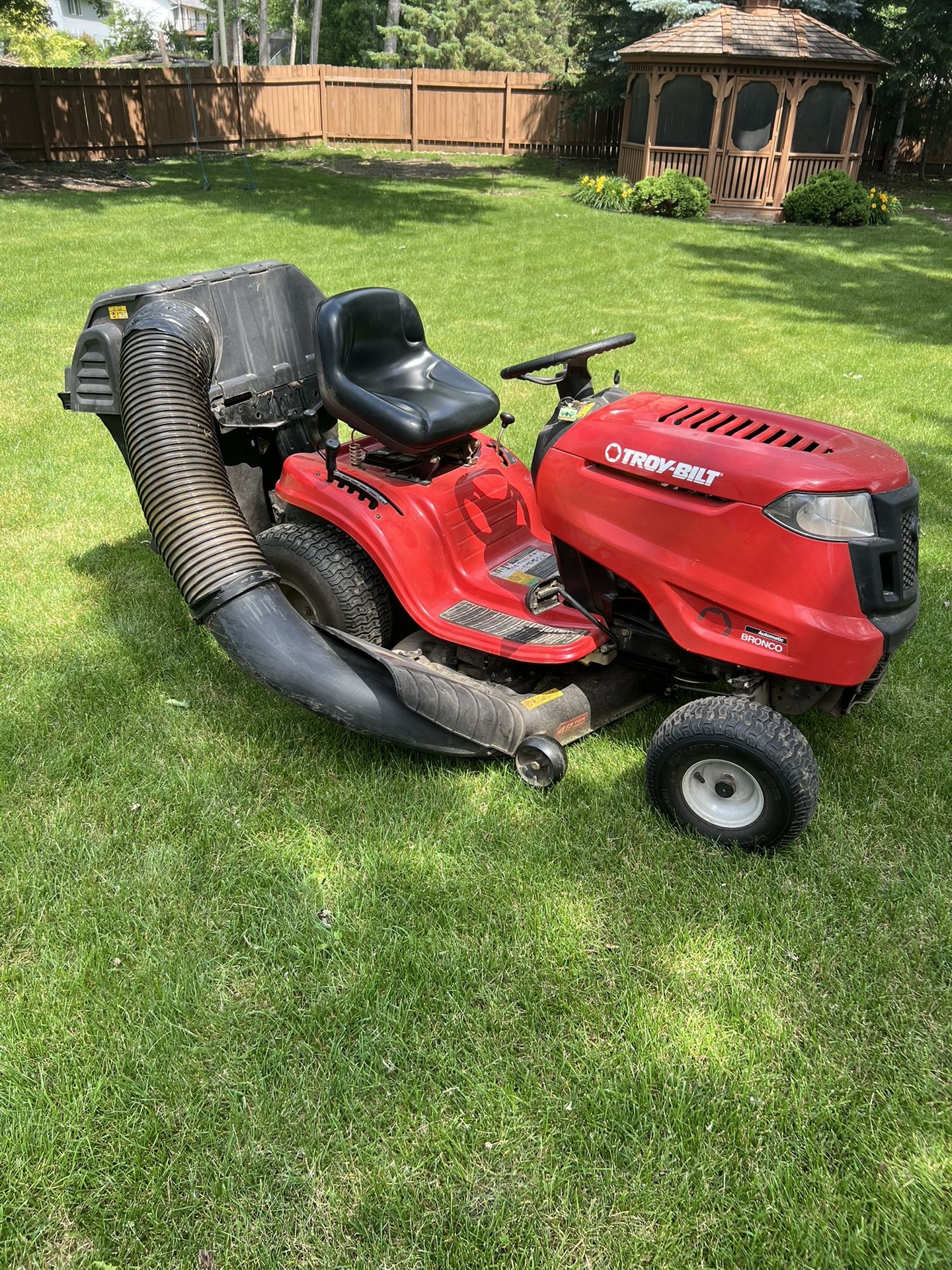 Lawn Riding tractor