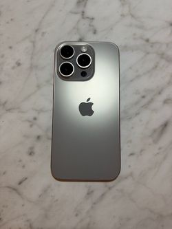 Apple iPhone 15 Pro 128GB – Natural Titanium - Unlocked