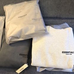 Sudaderas Essentials 