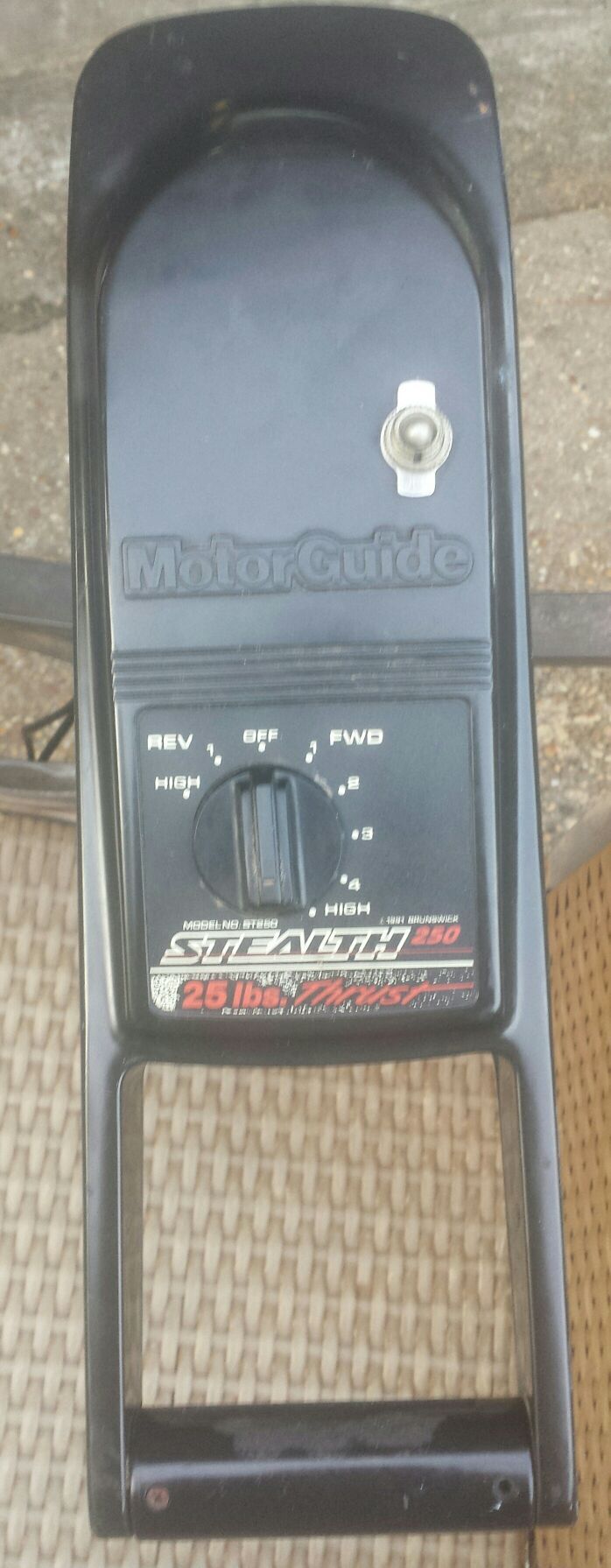 25lb thrust Stealth 250 Trolling Motor for Sale in Gautier