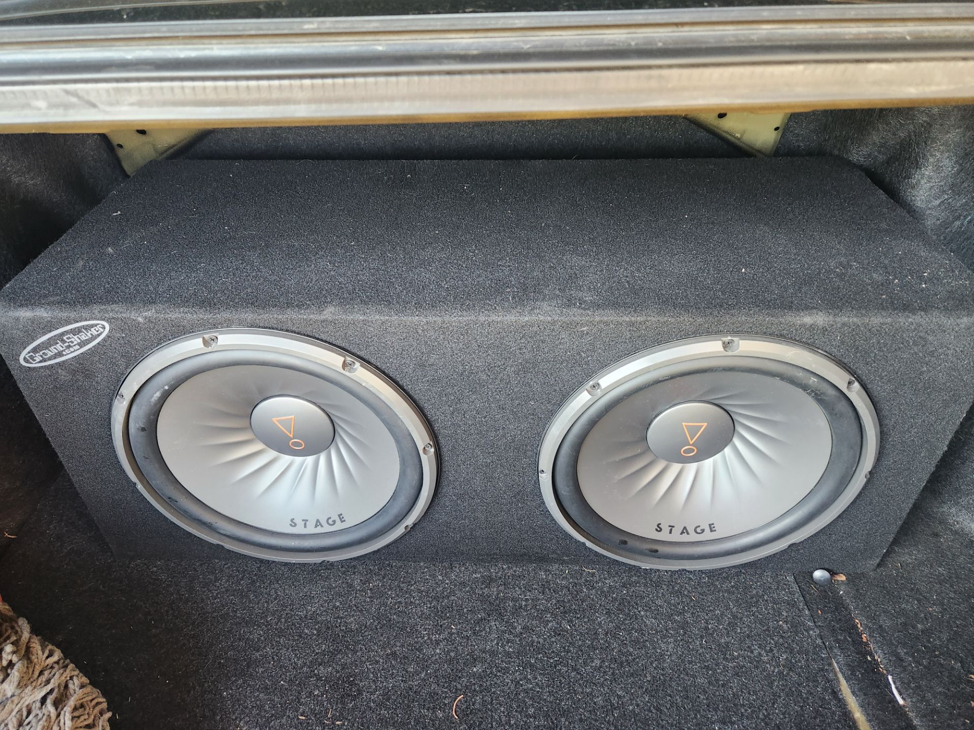 Sub woofers