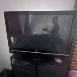 LG 42 inch tv