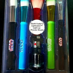 Star Wars Makeup Brushes