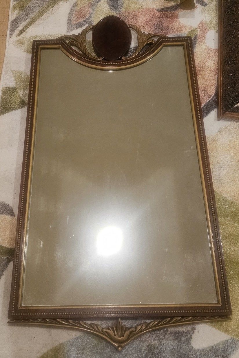 Vintage Federal  Mahogany Framed Mirror