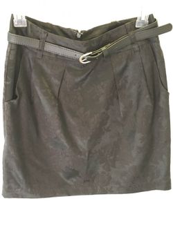 Brand new stylish skirt size S