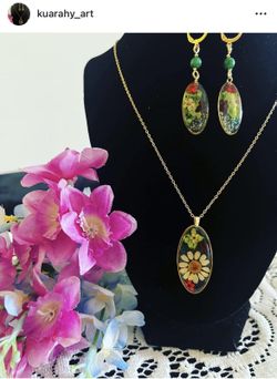 Necklace Set