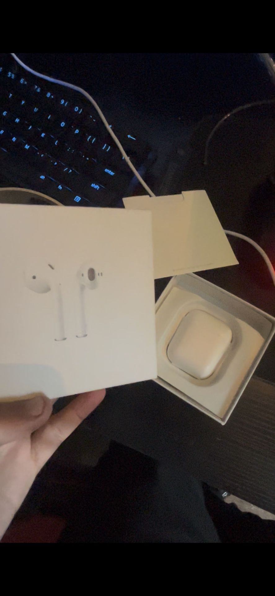 Airpods Gen 4 Brand New!!!!