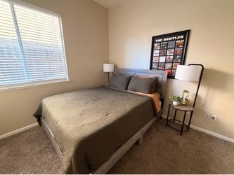Queen Size bed