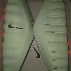 Brand New Nike Mind Slippers Size 12,,13 Run Small 