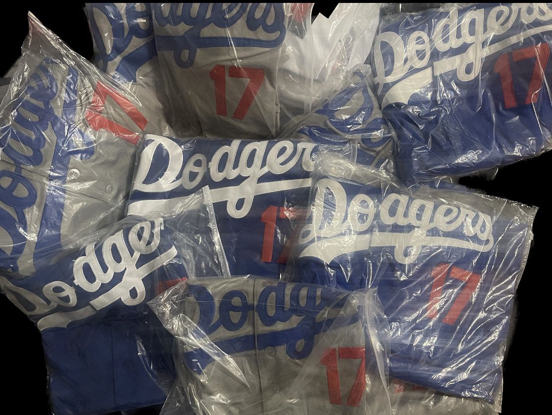 Dodgers Joe Kelly And Kiké Hernandez Jerseys Small-7X See Prices for Sale  in Fontana, CA - OfferUp