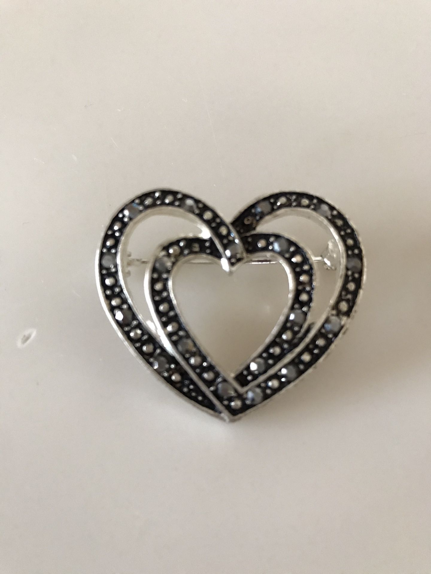 Marcasite Brooch Pin Double-Heart Vintage???