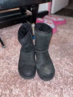 Uggs Size 9