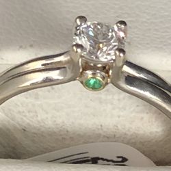 18k Diamond Ring 4 Grams 30pts Diamond Ring Size 7 In White Gold 