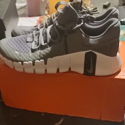 Nike Free Metcon Training Sneakers