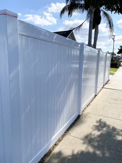 Vinyl Fence 