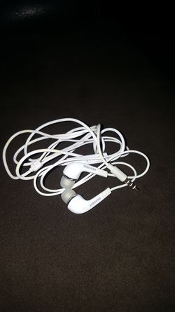 Samsung earphones