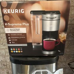 Nice Coffee Maker $75 Obo!!
