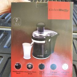 KitchenWorthy Juicer