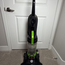 Bissell 1797 PowerForce Helix 🌀 Turbo Rewind Pet Vacuum – Bagless Upright