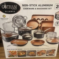 Gotham Steel 20-Piece Aluminum Ti-Ceramic Nonstick Cookware and Bakeware Set