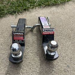 2 Tow Hitches 