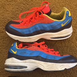Boy Shoes Size 2