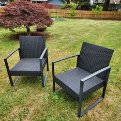 Modern Outdoor/Patio Metal/Wicker Chair PAIR-Excellent Condition!
