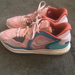 Kyrie Low 5