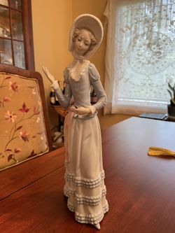 Llardro Little Lady W/umbrella