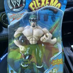 WWE Flexe’ms The Hurricane 