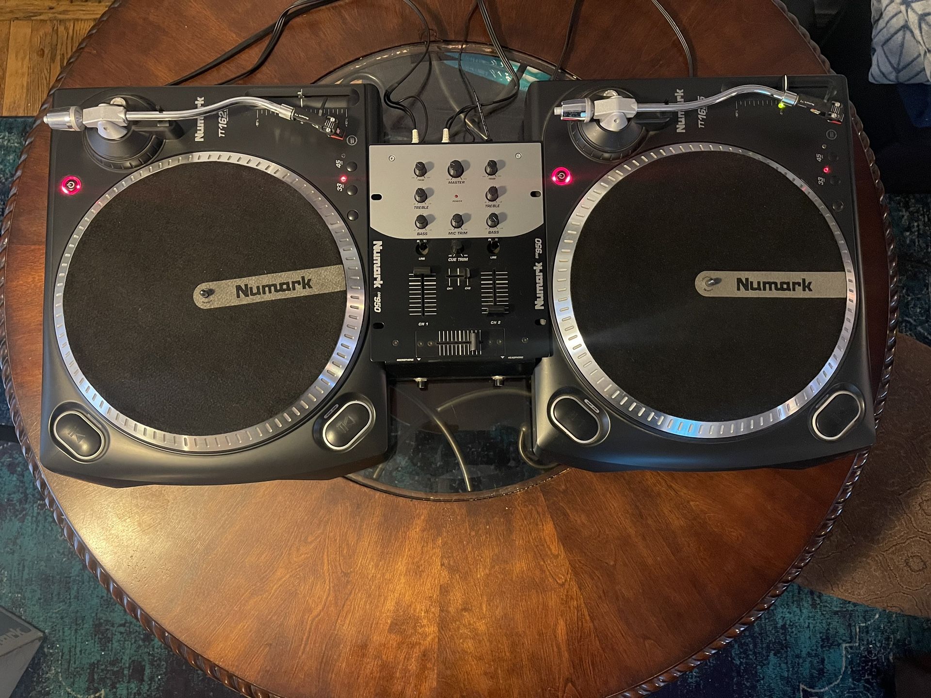 Numark TT 1625 Manual Turntables With Numark DM950 Control Board
