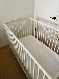IKEA Crib for Infants Toddlers