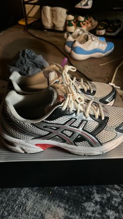 Asics 8 1/2
